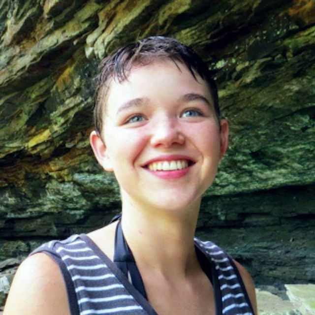 Headshot of Alex Hallett